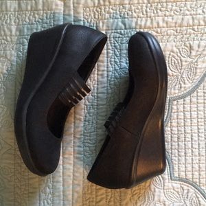 Sketchers wedge heels